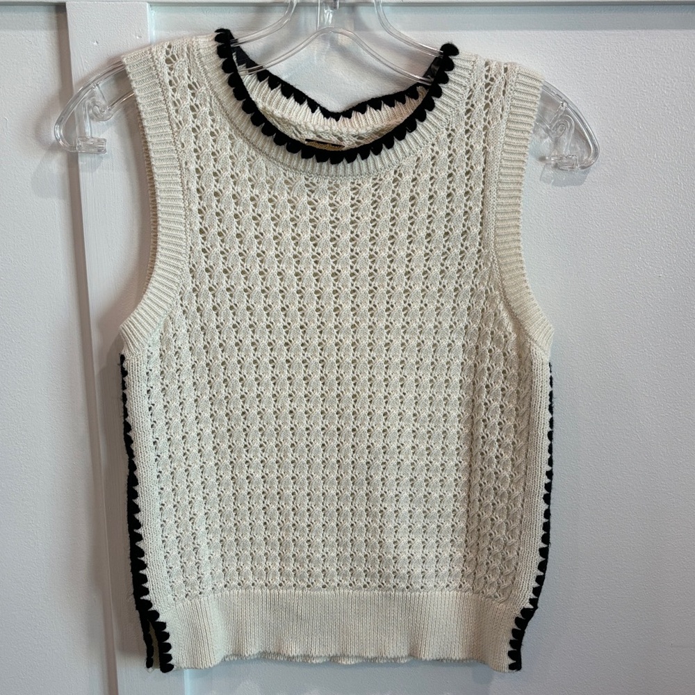 Magaschoni 100% Cotton Knit Lace-Detail Sleeveless Sweater Tank with Black Trim